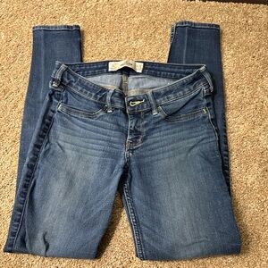 Hollister skinny jeans